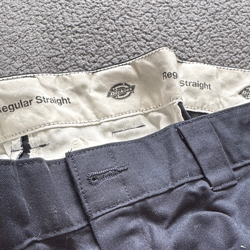 2 pair bundle Dickies Men's Dark Cargo Pants - Picture 3 of 3